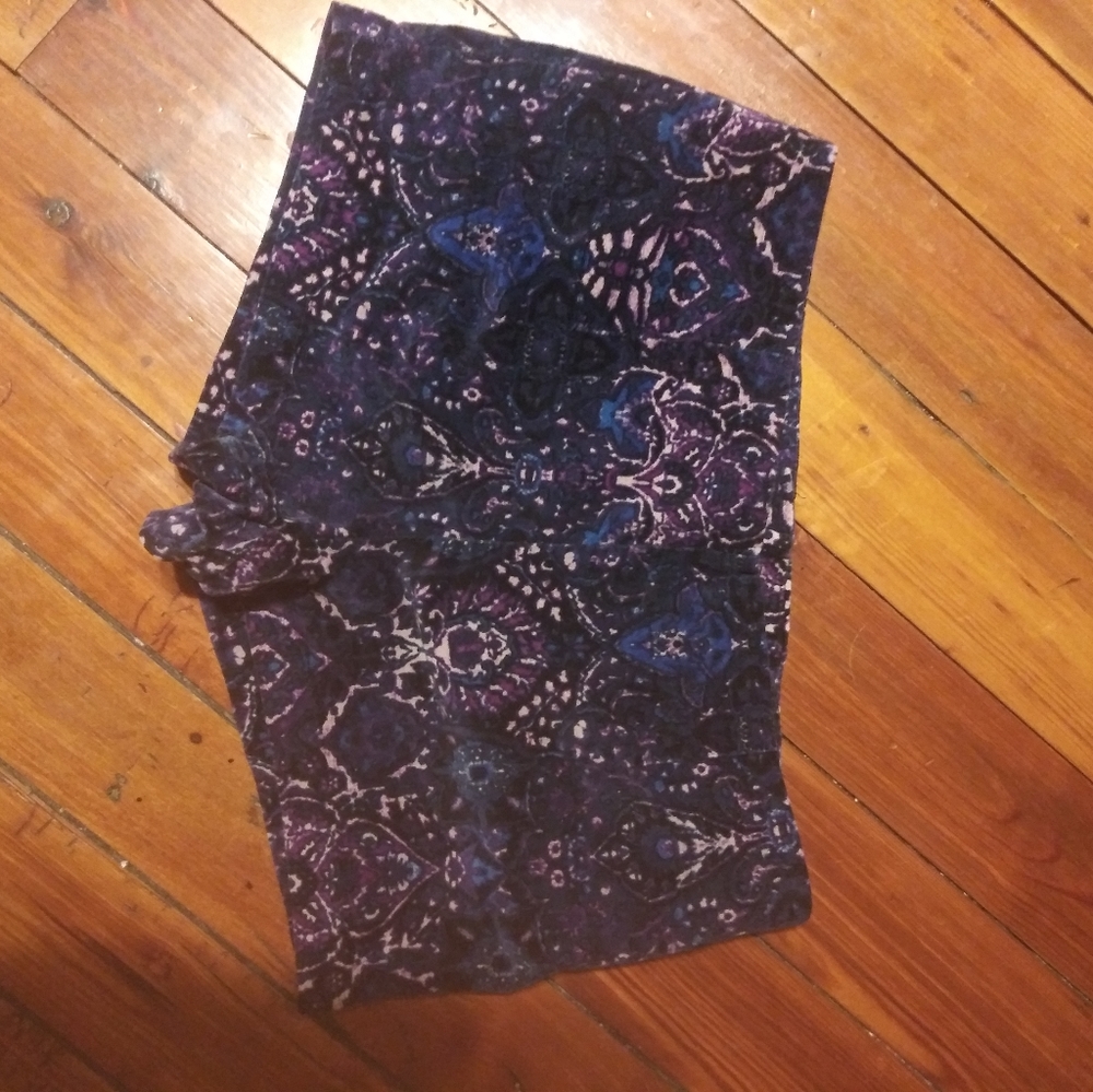 Ecote velvet shorts